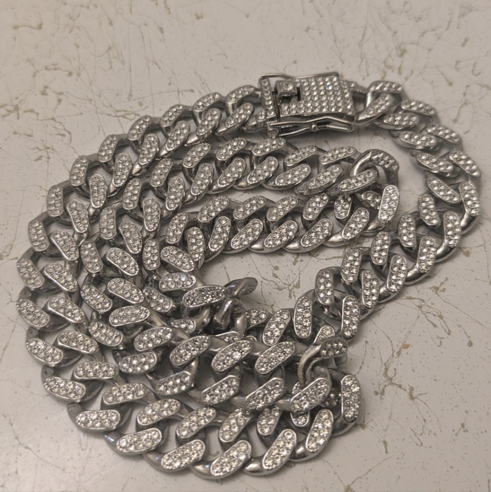 Silver Chain Necklace with Rhinestones